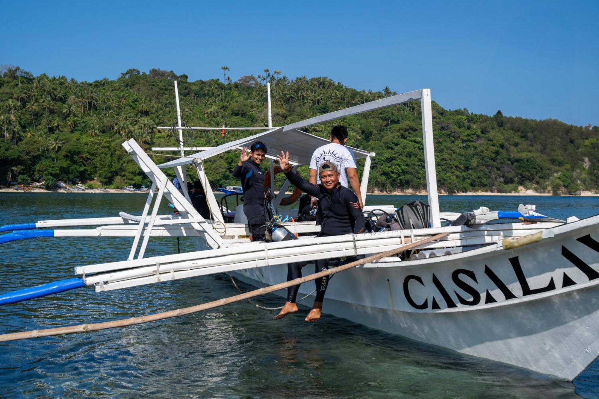 Casalay Boutique Villas & Dive Puerto Galera Exterior foto